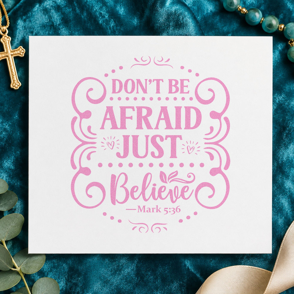 Duo Hand Don't Be Afraid Just Believe Rubber Stamp in use 10