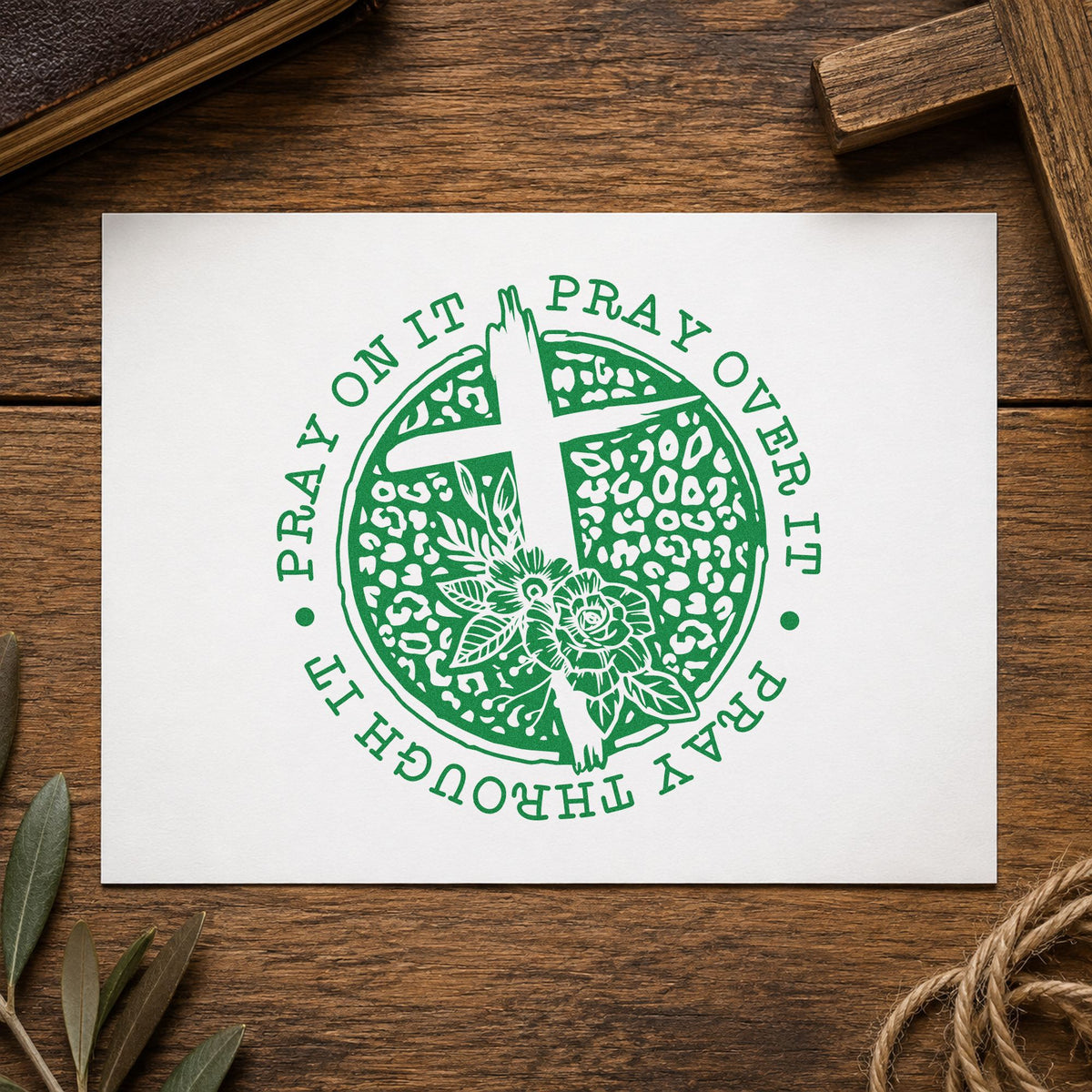 Pray Solid Floral Circle With Cross Pre-Inked Stamp – Slim in use 3