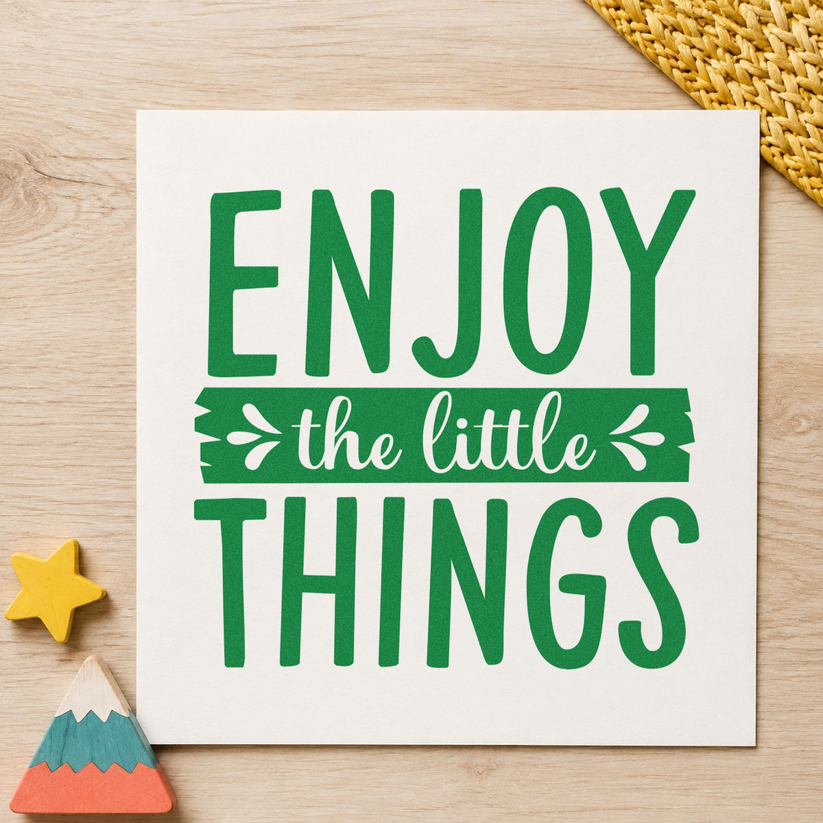 Enjoy The Little Things Leaf Accents Stamp – Self-Inking in use 10
