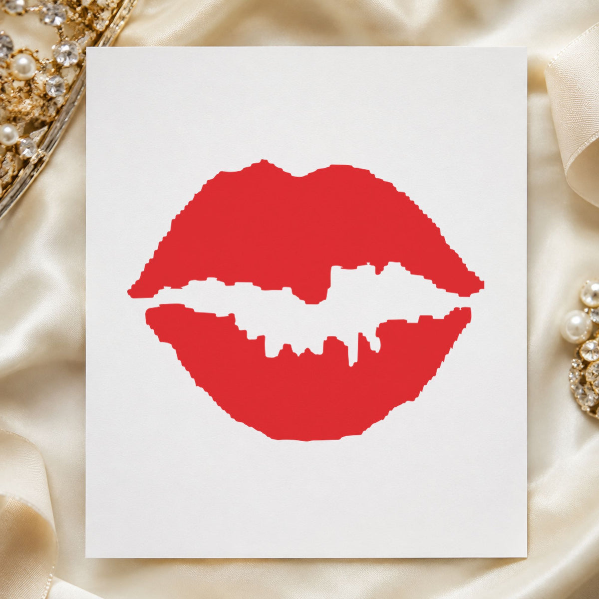 "Kiss" imprint stamped on a document with the Kiss Stamp – Round Pre-Inked Xstamper