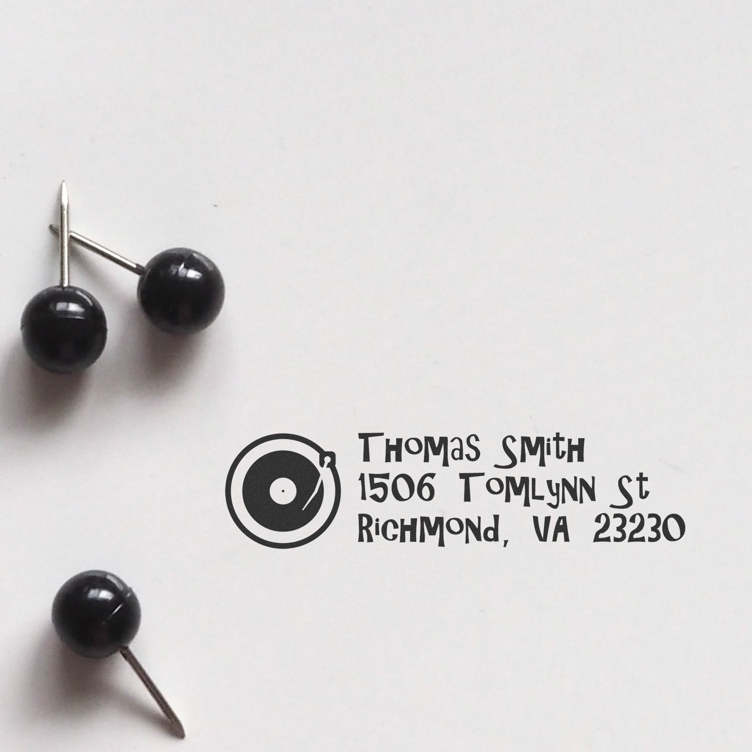 Personalized return address rubber stamp for Thomas Smith, Richmond, VA 23230.
