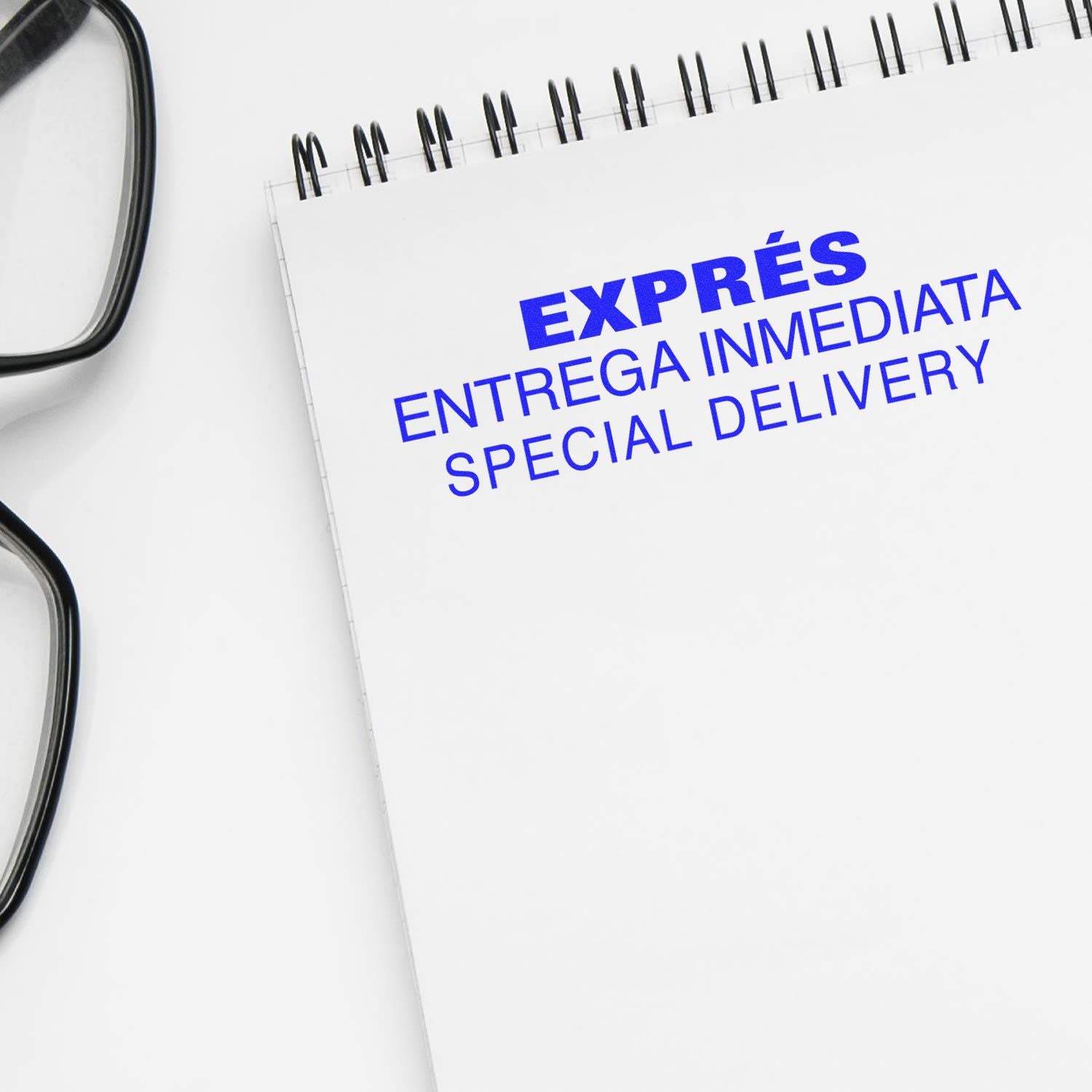 Entrega express com entrega imediata e servio de entrega especial, destacado em pgina de calendrio para logstica rpida.