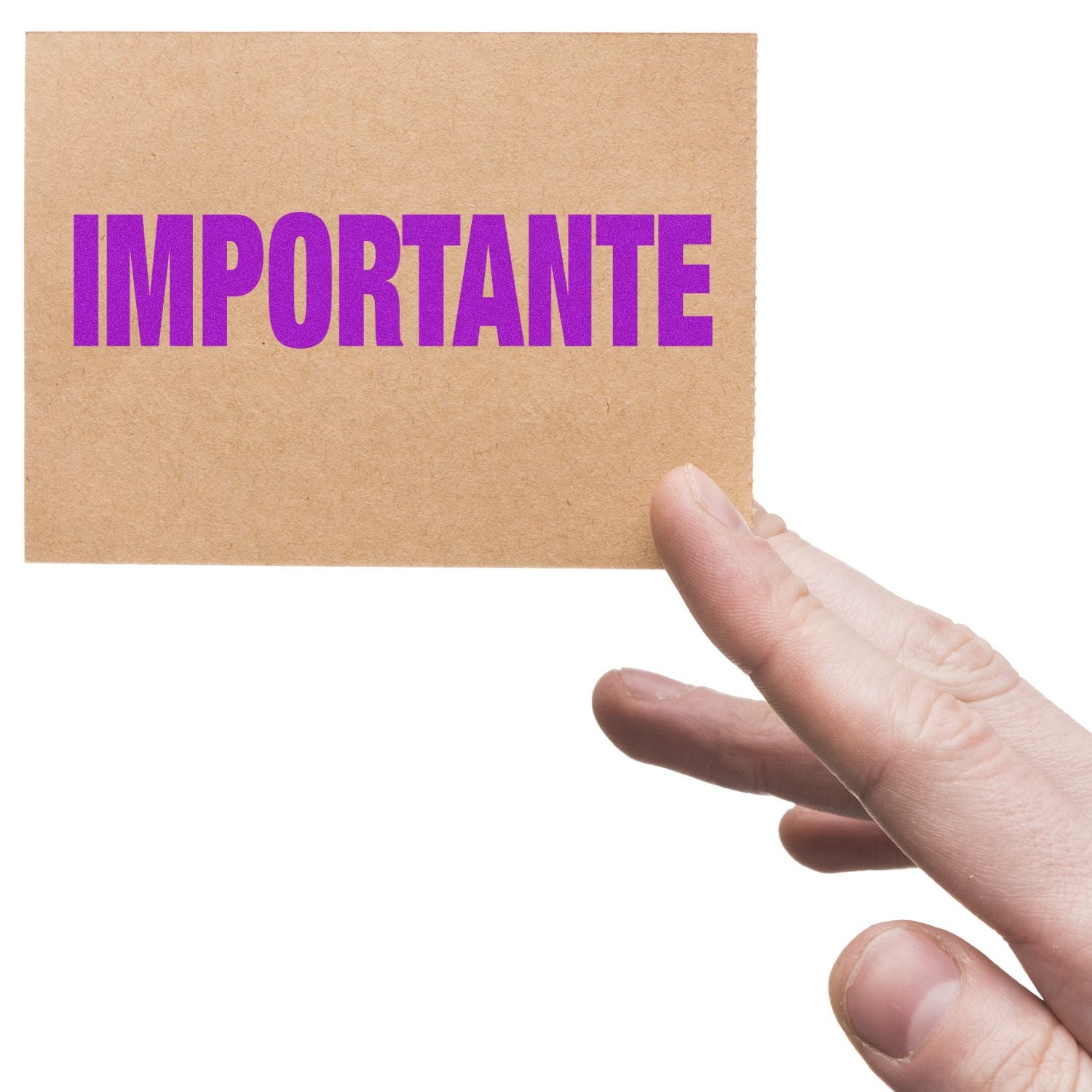 Hand holding a brown paper card with IMPORTANTE in bold purple letters on a white background.